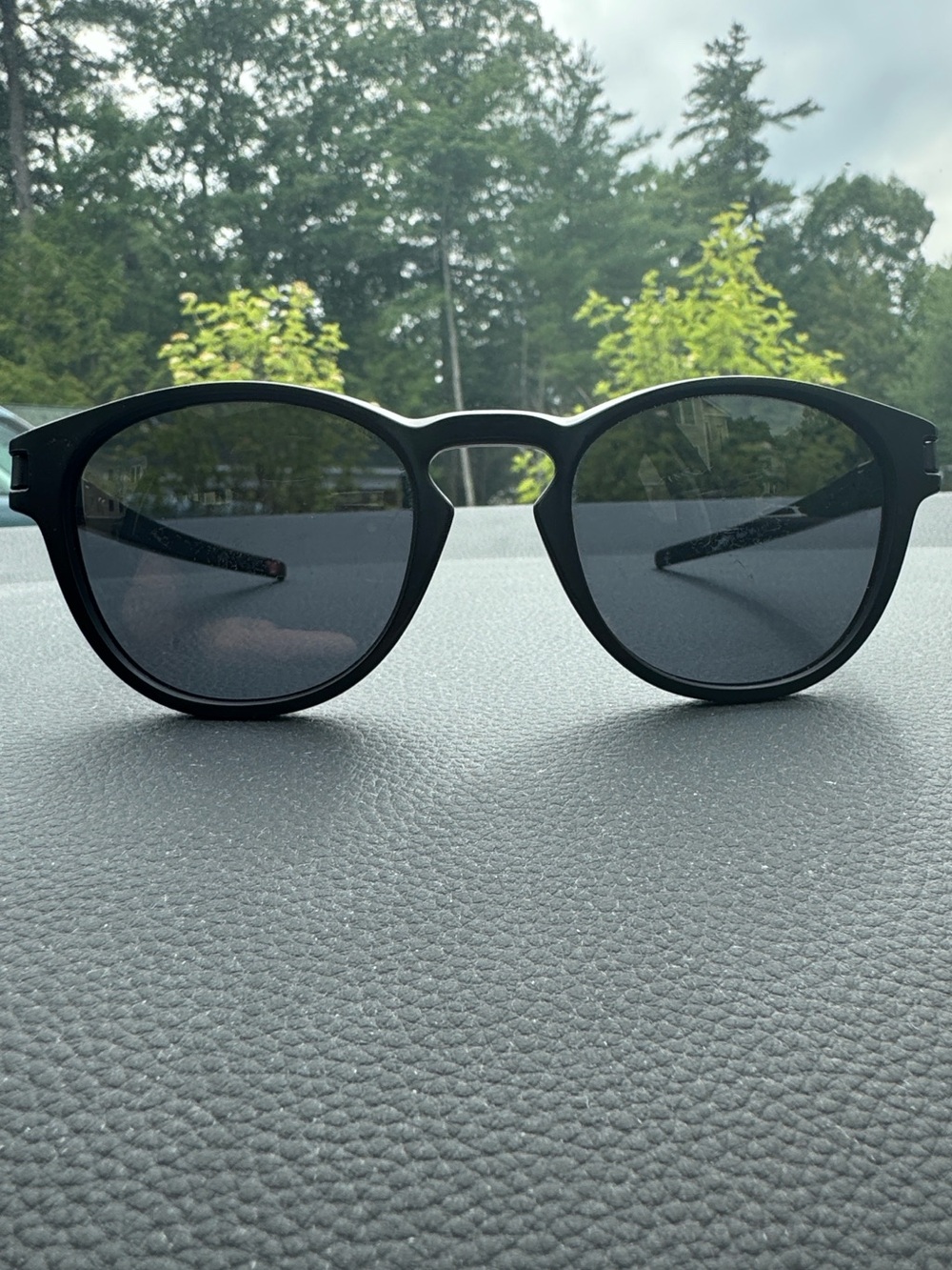 Oakley OO9265 Latch Sunglasses